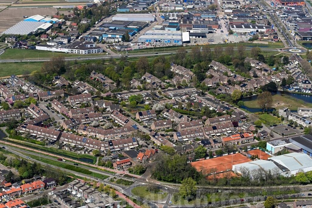 Luchtfoto Salvador Allendelaan Beverwijk