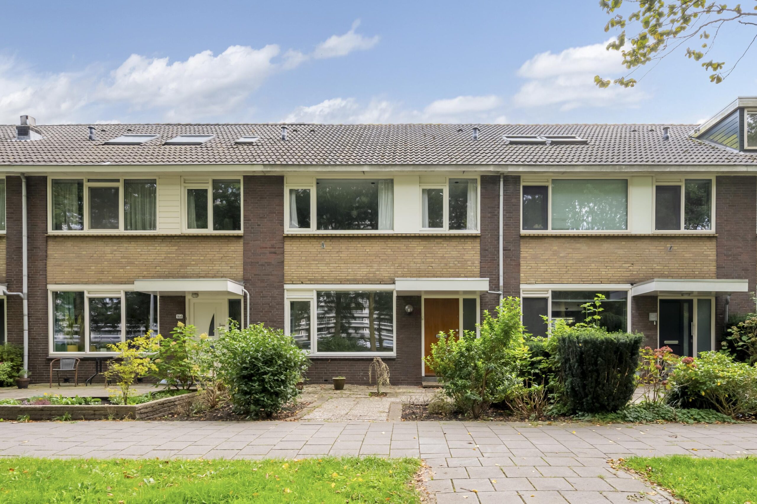 6-room house & single family of 149 m²